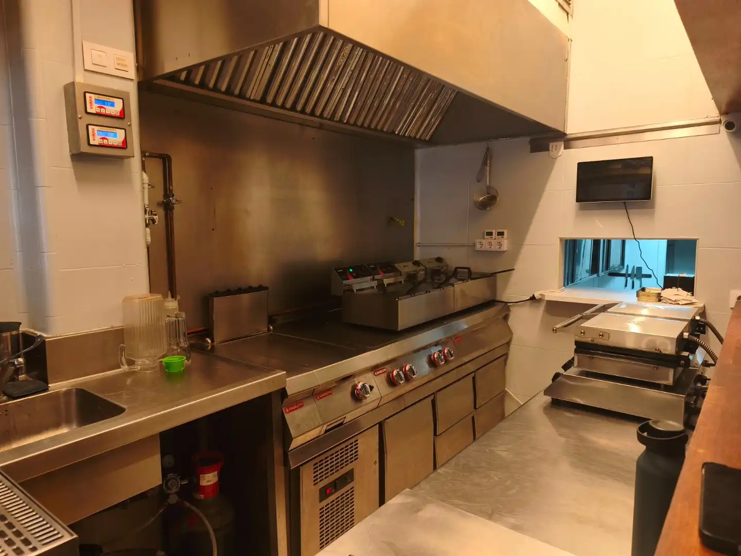Business premises for transfer in Ciutat Vella, imagen 18
