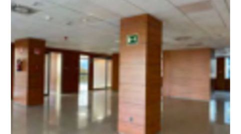 Foto 3 de Oficina de alquiler en Torrelaguna, San Juan Bautista, Madrid Capital