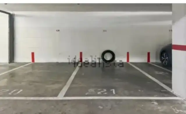 Parking de Ático en venta en Castellón de la Plana / Castelló de la Plana con Calefacción, Terraza y Trastero
