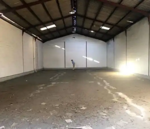 Nau industrial en venda en Sevilla