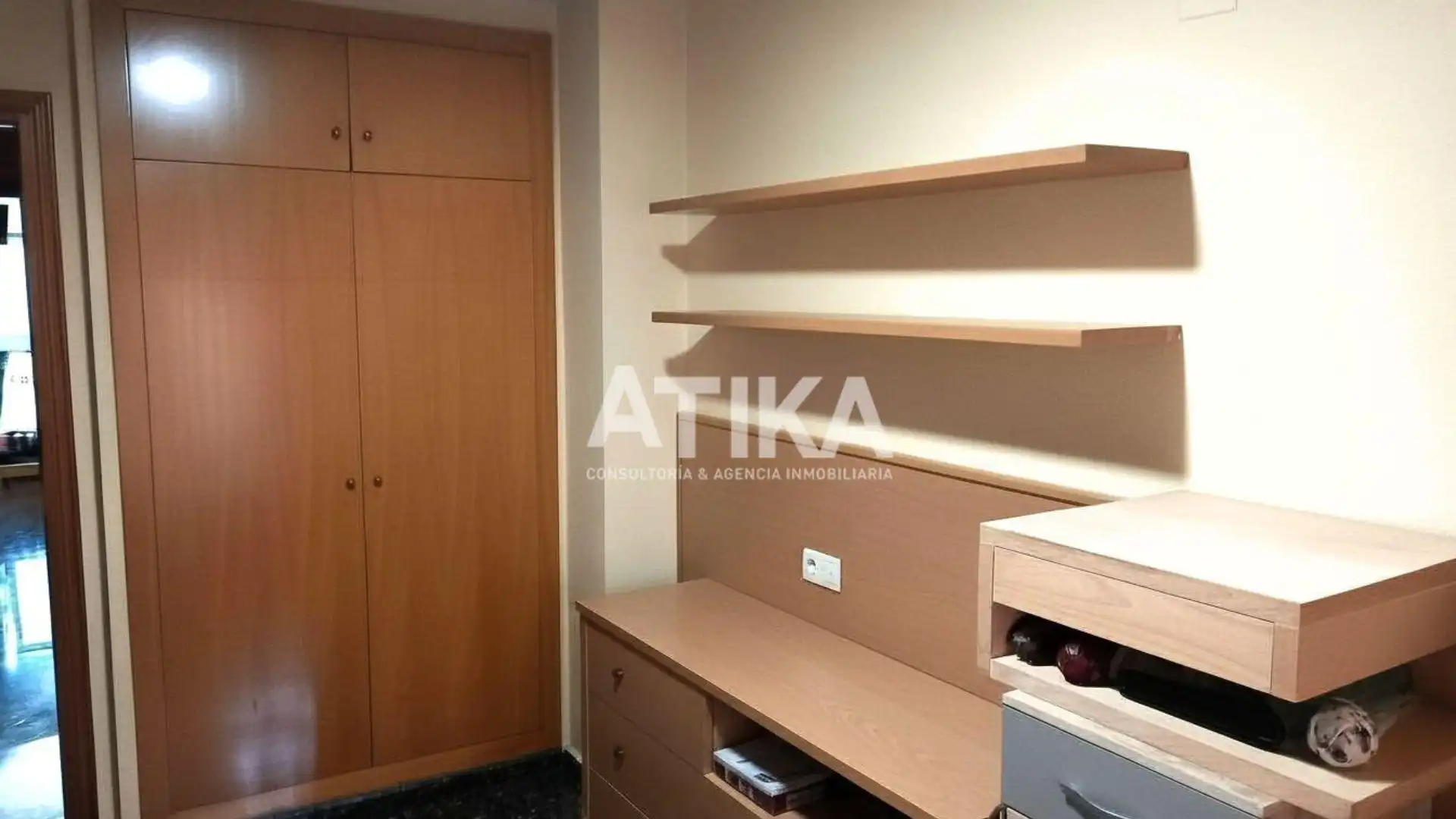 Flat for sale in Ontinyent  with Air Conditioner, Heating and Storage room