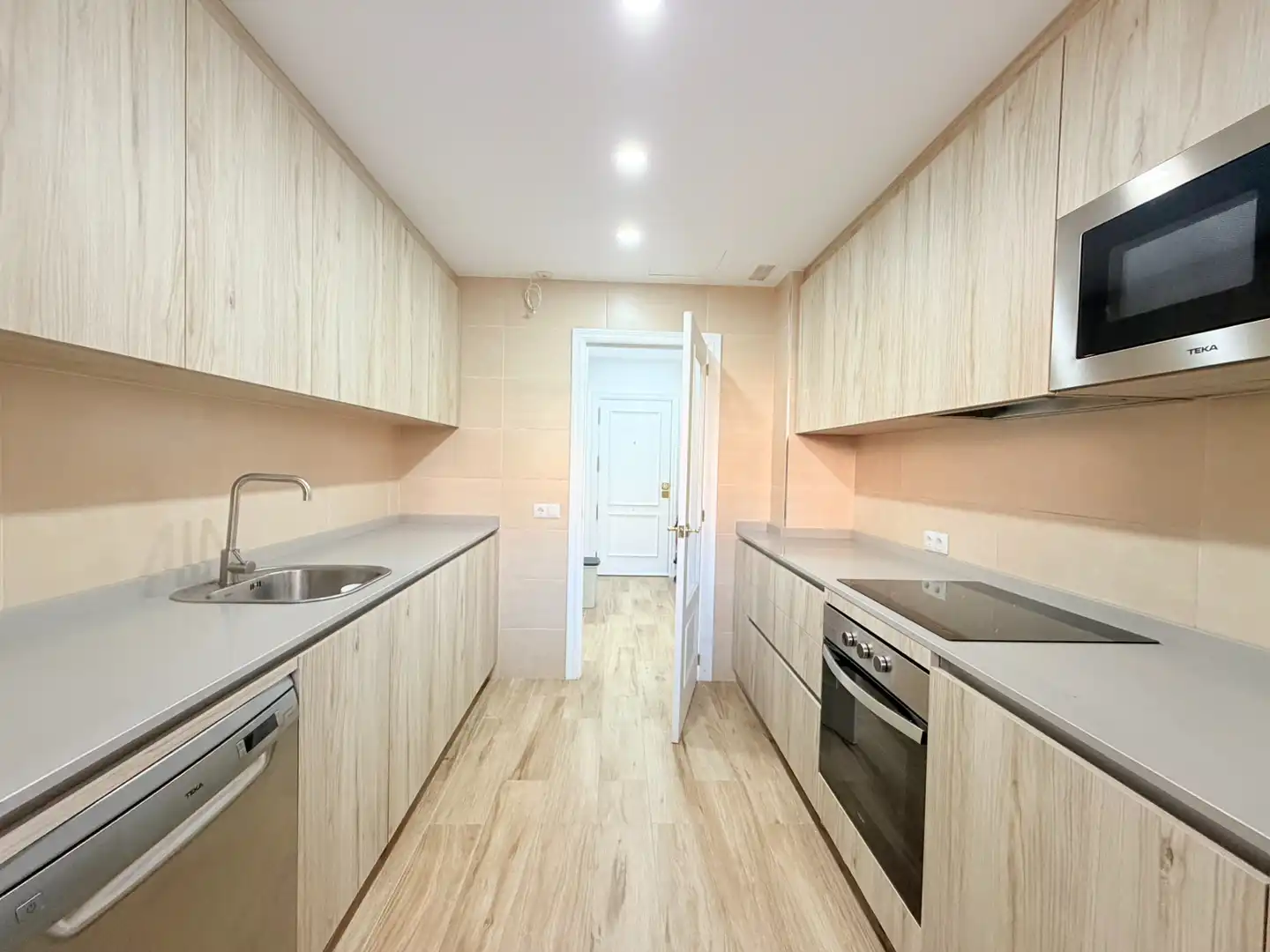 Kitchen of Ground floor for sale in  Palma de Mallorca  with Air Conditioner, Heating and Terrace