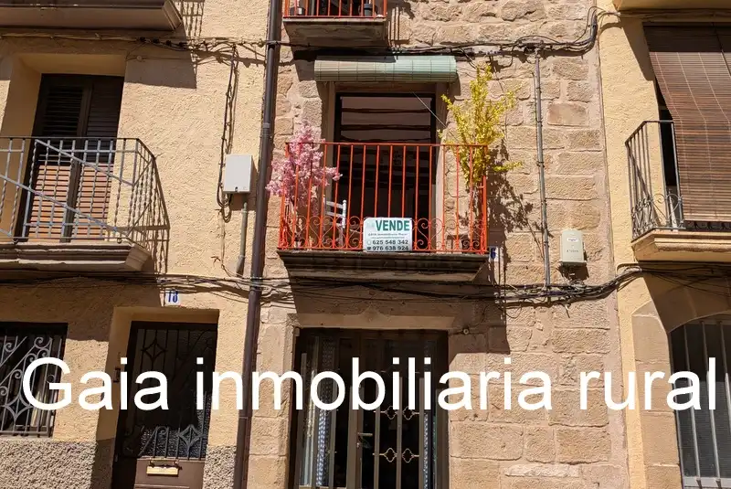 Detached homes for sale in Maella, Zaragoza