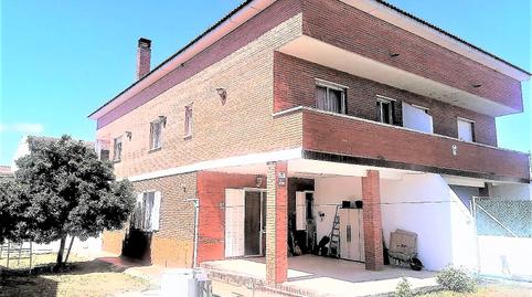 Foto 2 de Casa adosada en venta en Cazalegas, Toledo