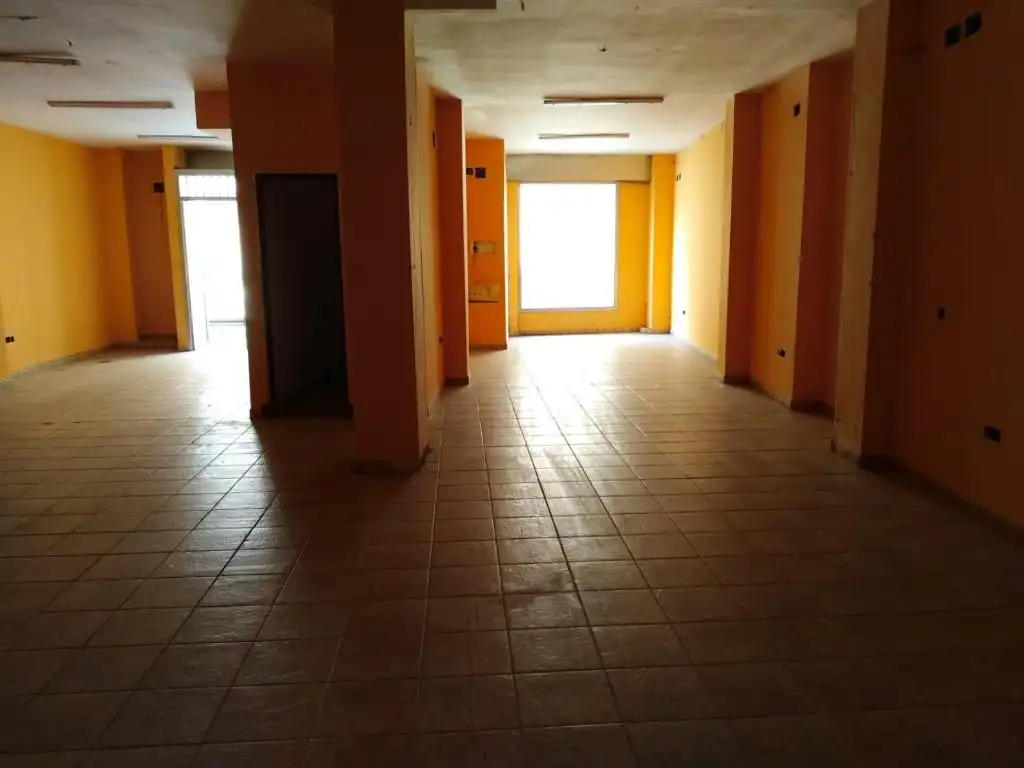Local en venta en El Viso del Alcor con Alarma