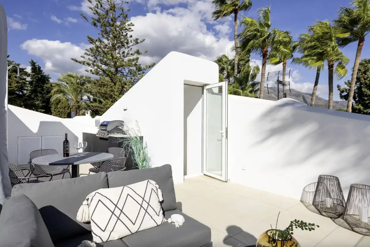 Apartment mit Pool zum Verkauf in Nueva Andalucía, imagen 3