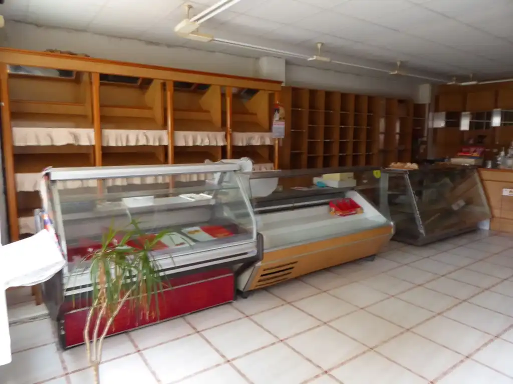 Local comercial en venta en Plaza de Zamora, imagen 2