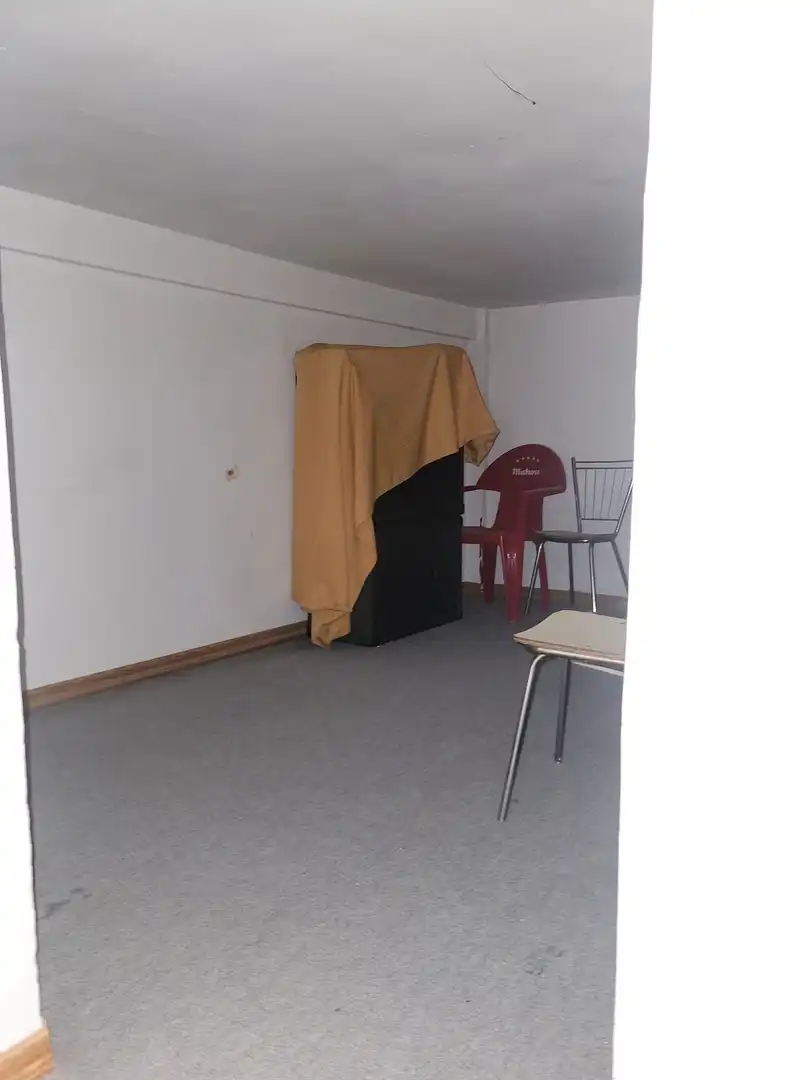 Commercial properties for sale in Albares  with Furnished