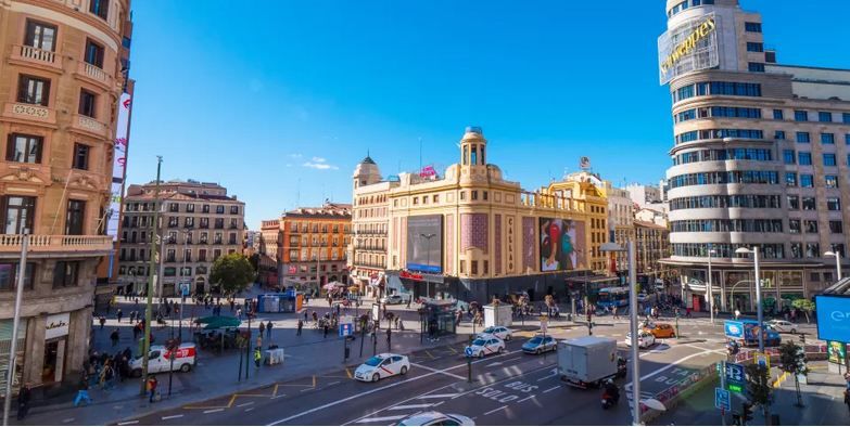 Exterior view of Flat for sale in  Madrid Capital  with Air Conditioner, Furnished and Washing machine
