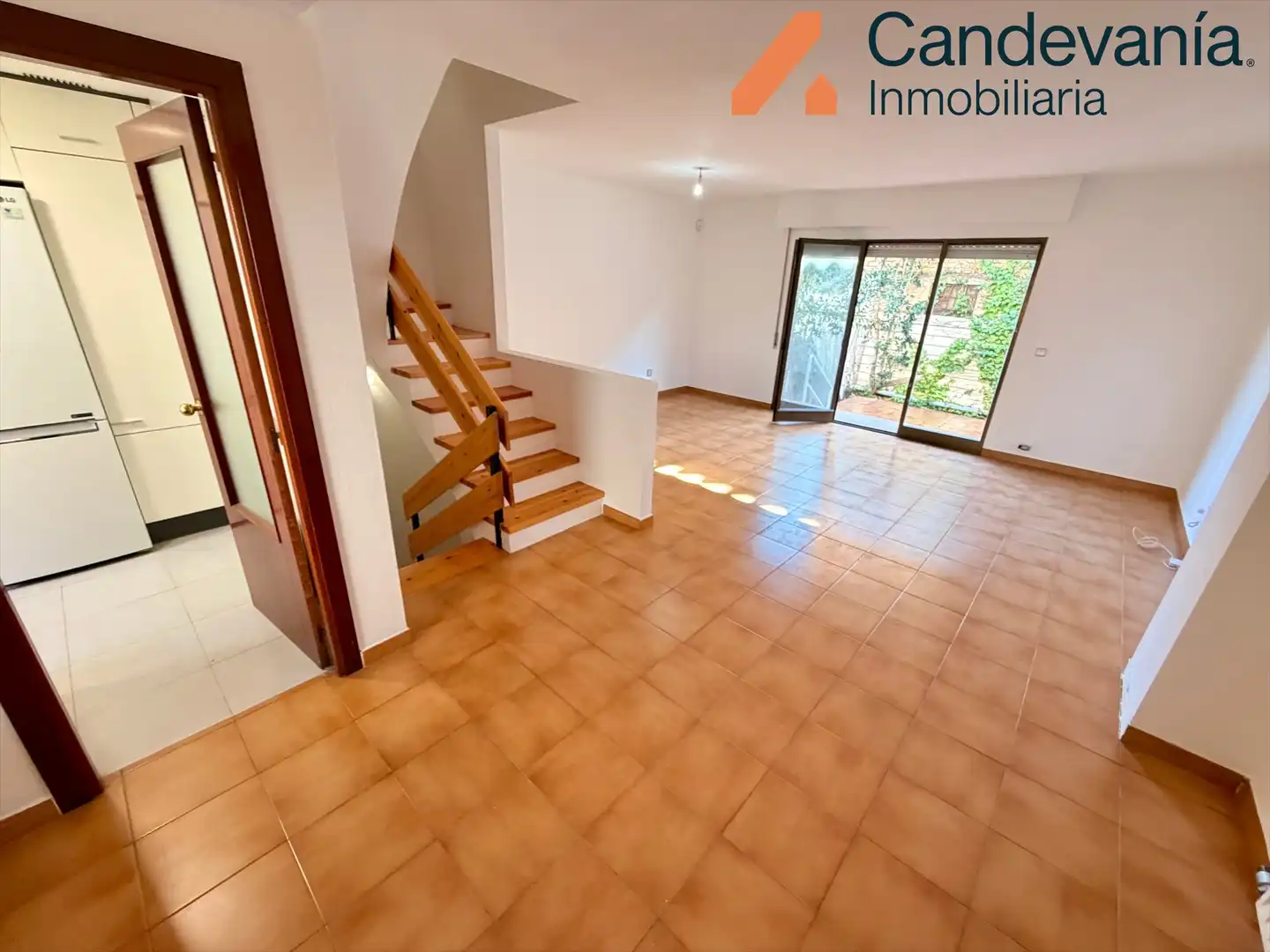 Exterior view of Detached homes for sale in Villanueva de Gállego  with Heating, Storage room and Community pool