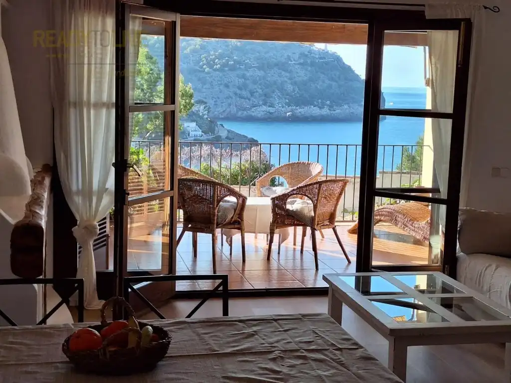 Habitación de Apartamento en venta en Sóller con Aire acondicionado, Terraza y Amueblado