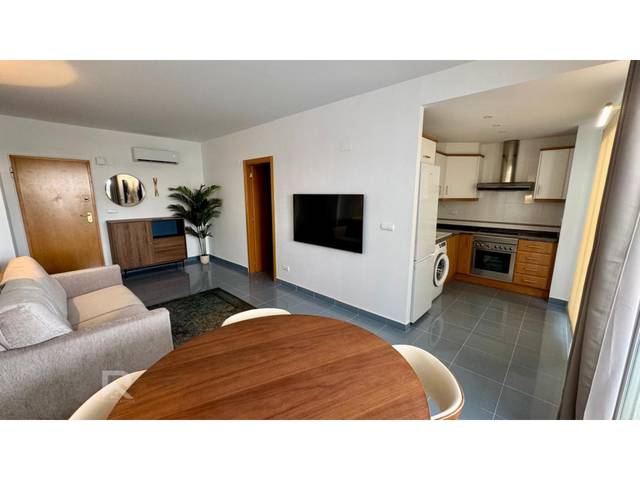 Apartamento en Alquiler en N/A en Oliva Nova