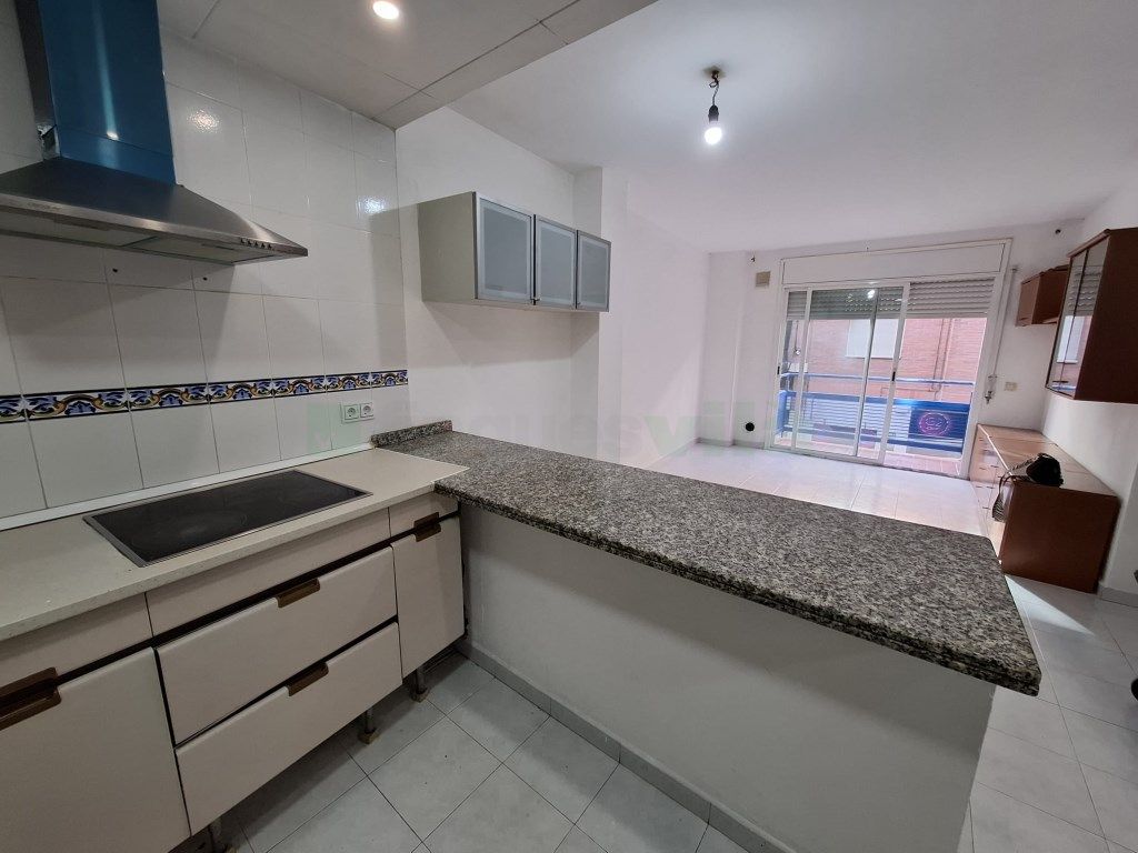 Cocina de Piso en venta en Pineda de Mar