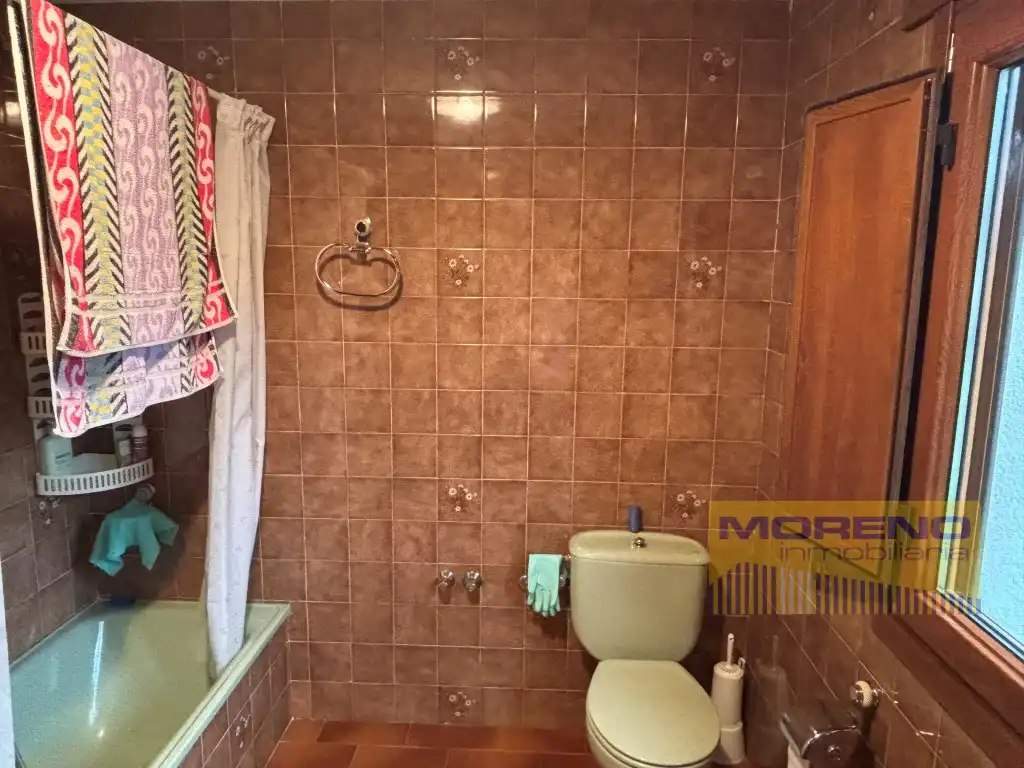 Baño de Finca rústica en venta en Becerreá
