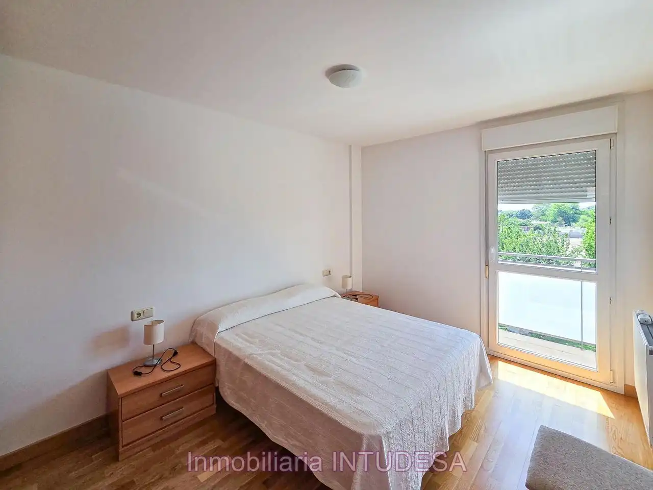 Habitación de Casa adosada en venta en Murchante con Calefacción, Jardín privado y Parquet
