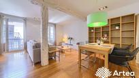 Living room of Flat for sale in Bilbao   with Heating, Furnished and Balcony