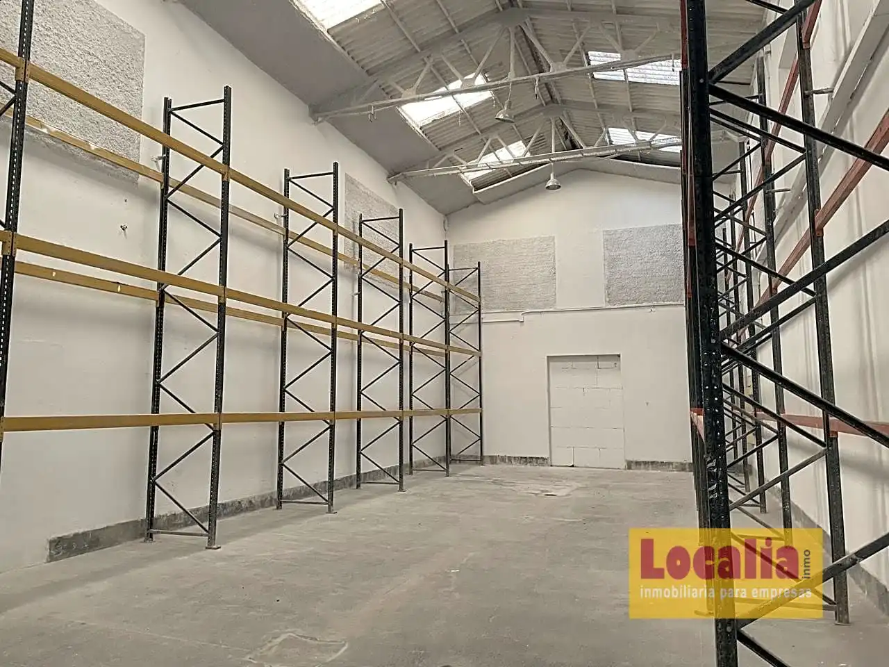 Nave industrial de alquiler en Entrambasaguas