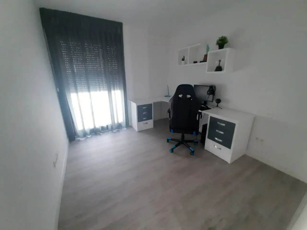 Habitación de Casa o chalet en venta en Villaviciosa de Odón con Jardín privado, Terraza y Piscina