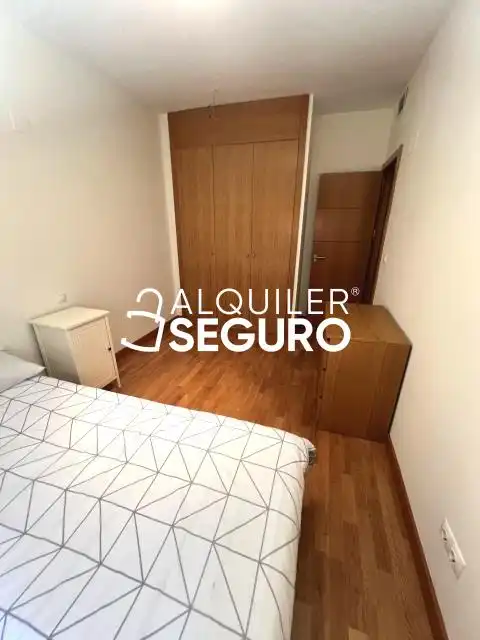 Bedroom of Flat for rent in Getafe  with Air Conditioner, Heating and Storage room