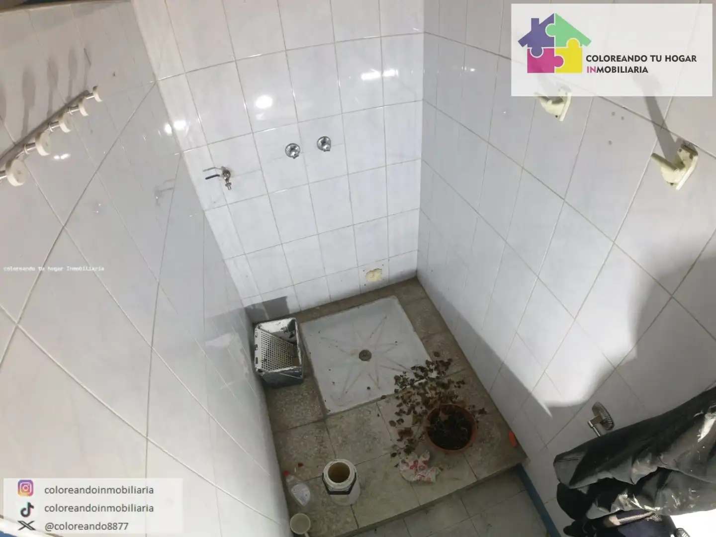 Baño de Local en venta en Villarejo de Órbigo con Calefacción, Parquet y Terraza