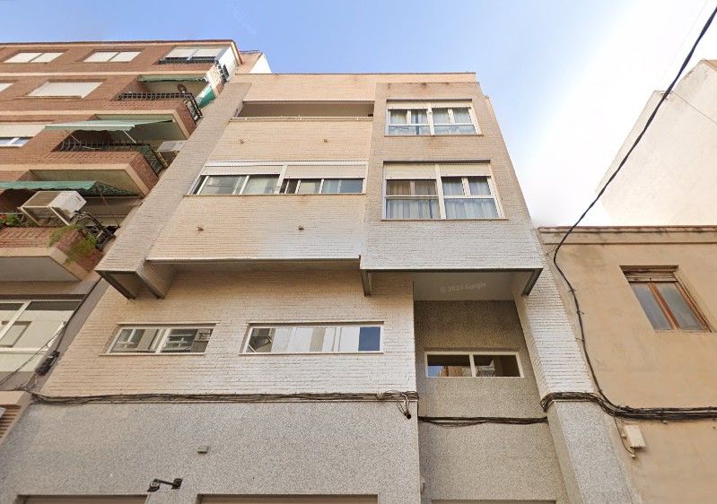 Vista exterior de Dúplex en venda en Elda