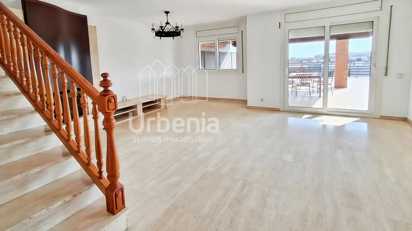 Casa con piscina en venta en Urbanitzacions, imagen 3