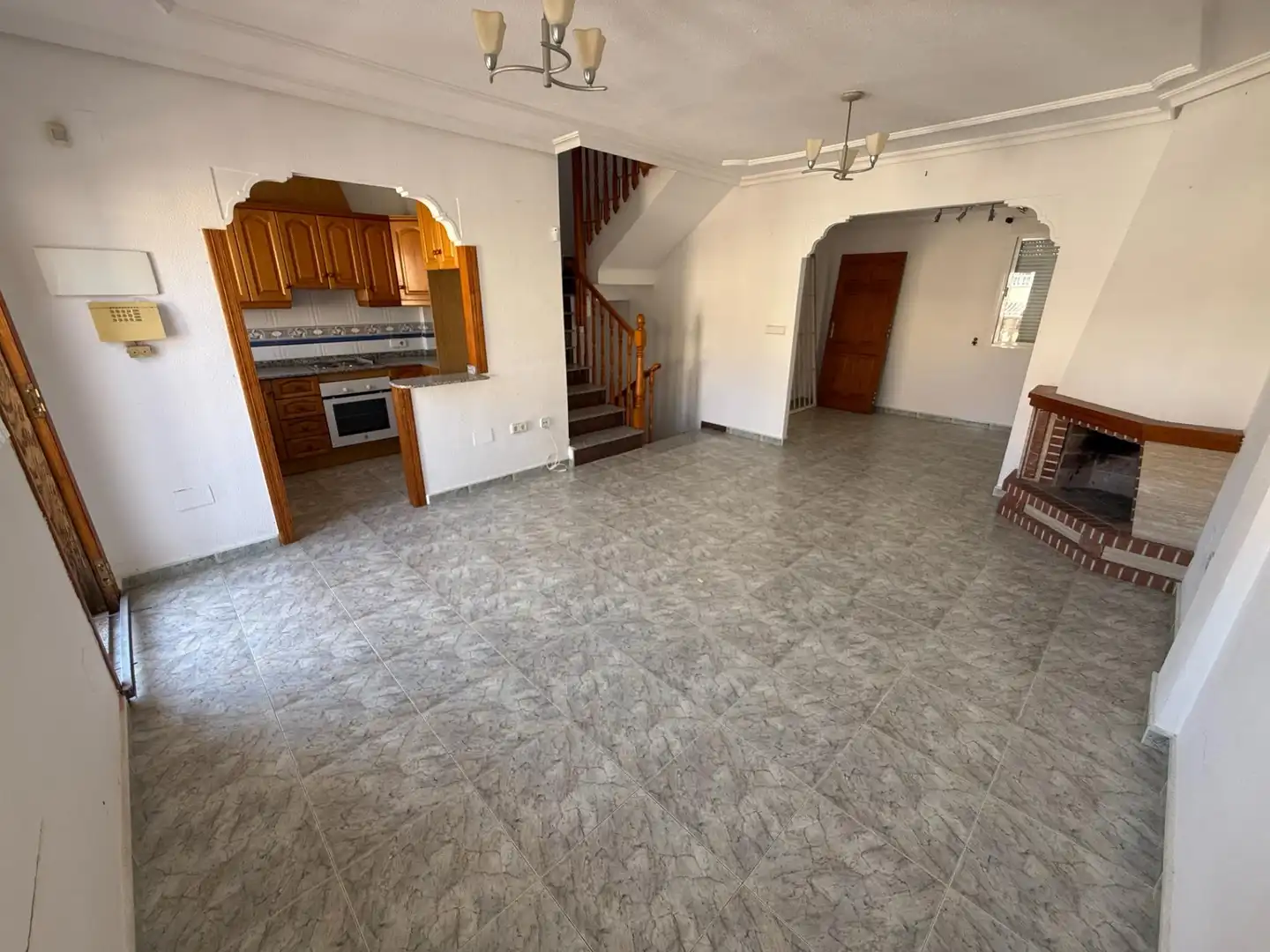 Casa o xalet en venda en San Miguel de Salinas amb Jardí privat i Piscina comunitària