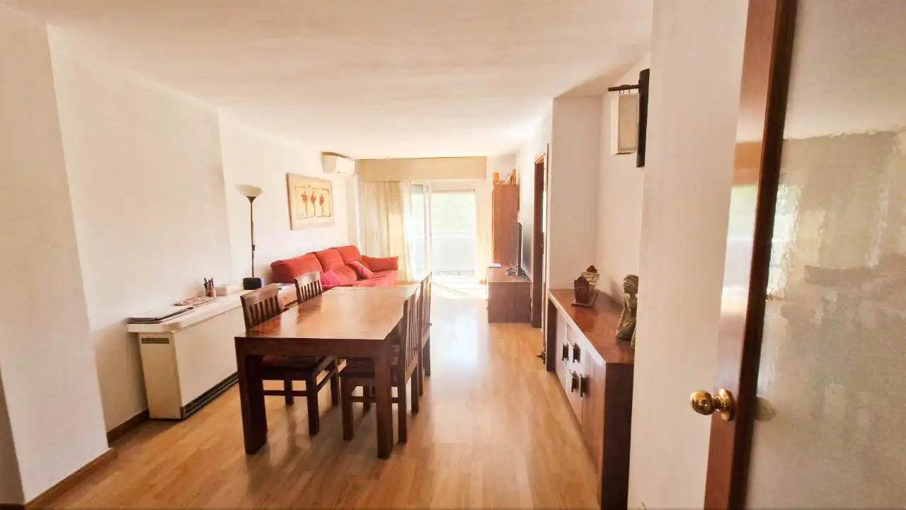 Piso con terraza en venta en Can Borrell, imagen 2