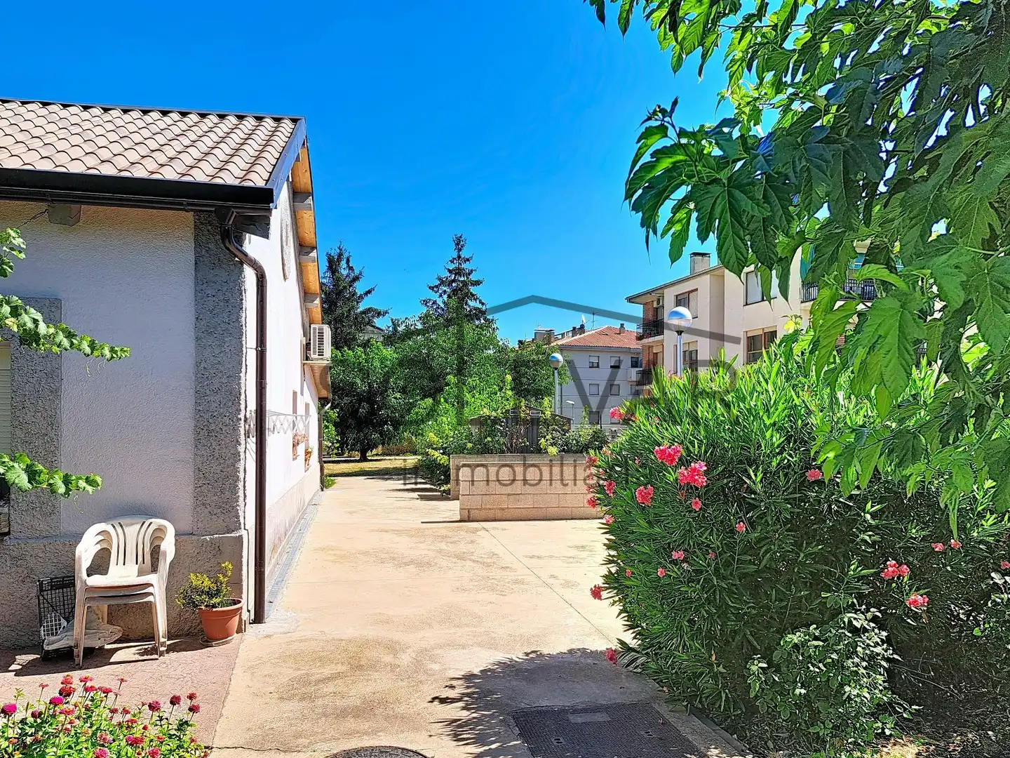 Vista exterior de Casa o xalet en venda en Tremp amb Calefacció, Jardí privat i Traster