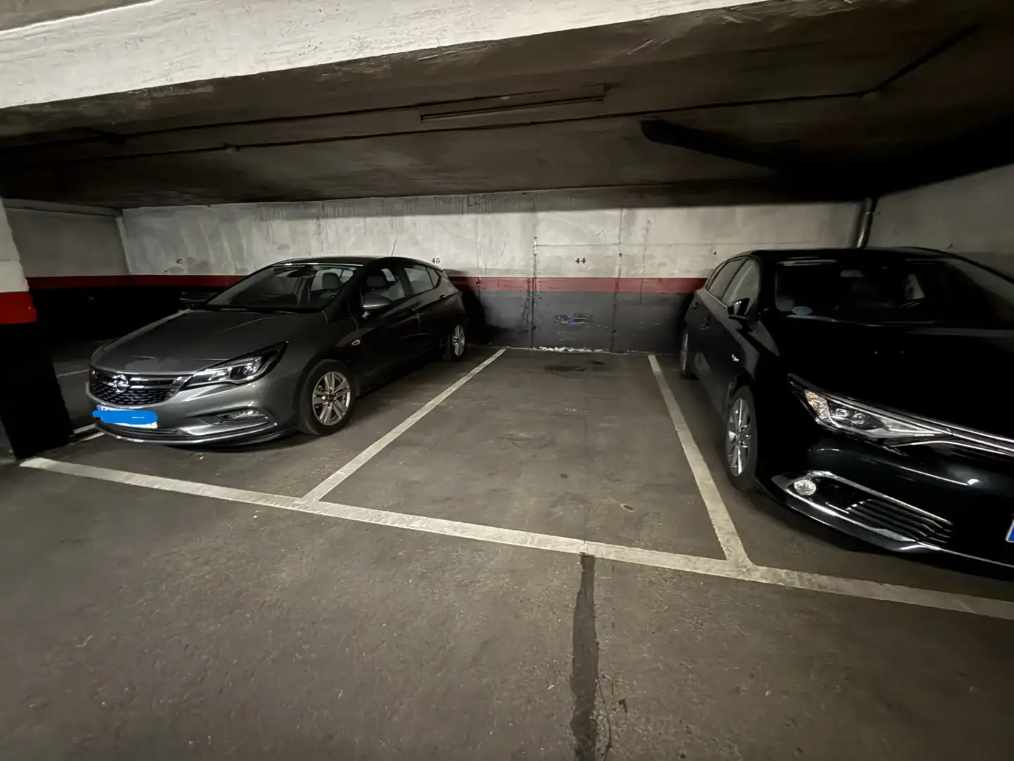 Parkplatz von Wohnung zum Verkauf in Alcorcón mit Heizung, Privatgarten und Möbliert