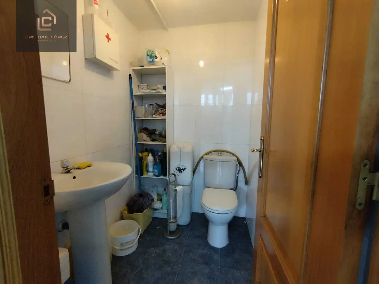 Local comercial en venta en Rúa Rosalía de Castro 23, imagen 5