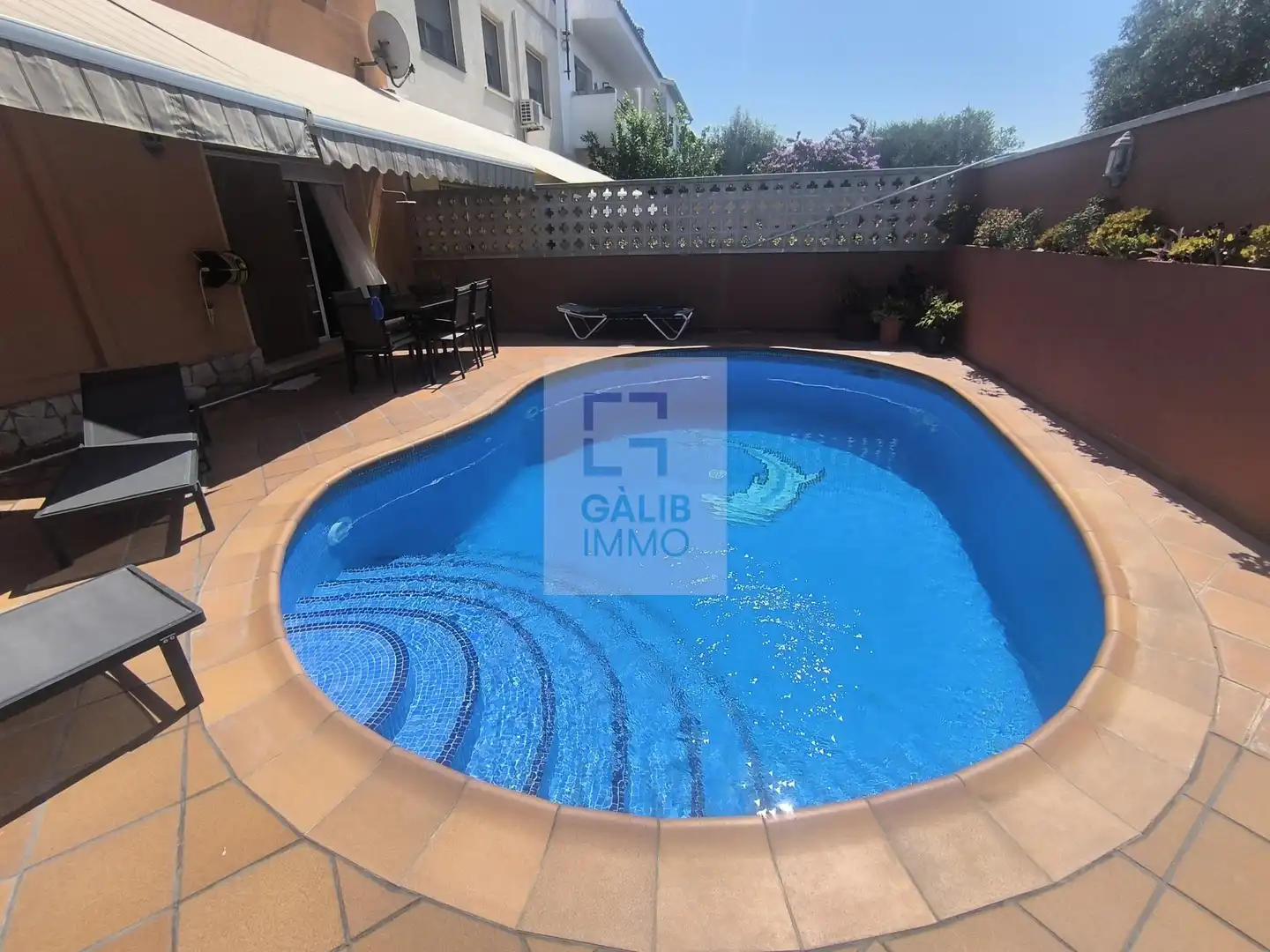 Piscina de Casa adosada en venda en Vilafant amb Aire condicionat, Calefacció i Terrassa