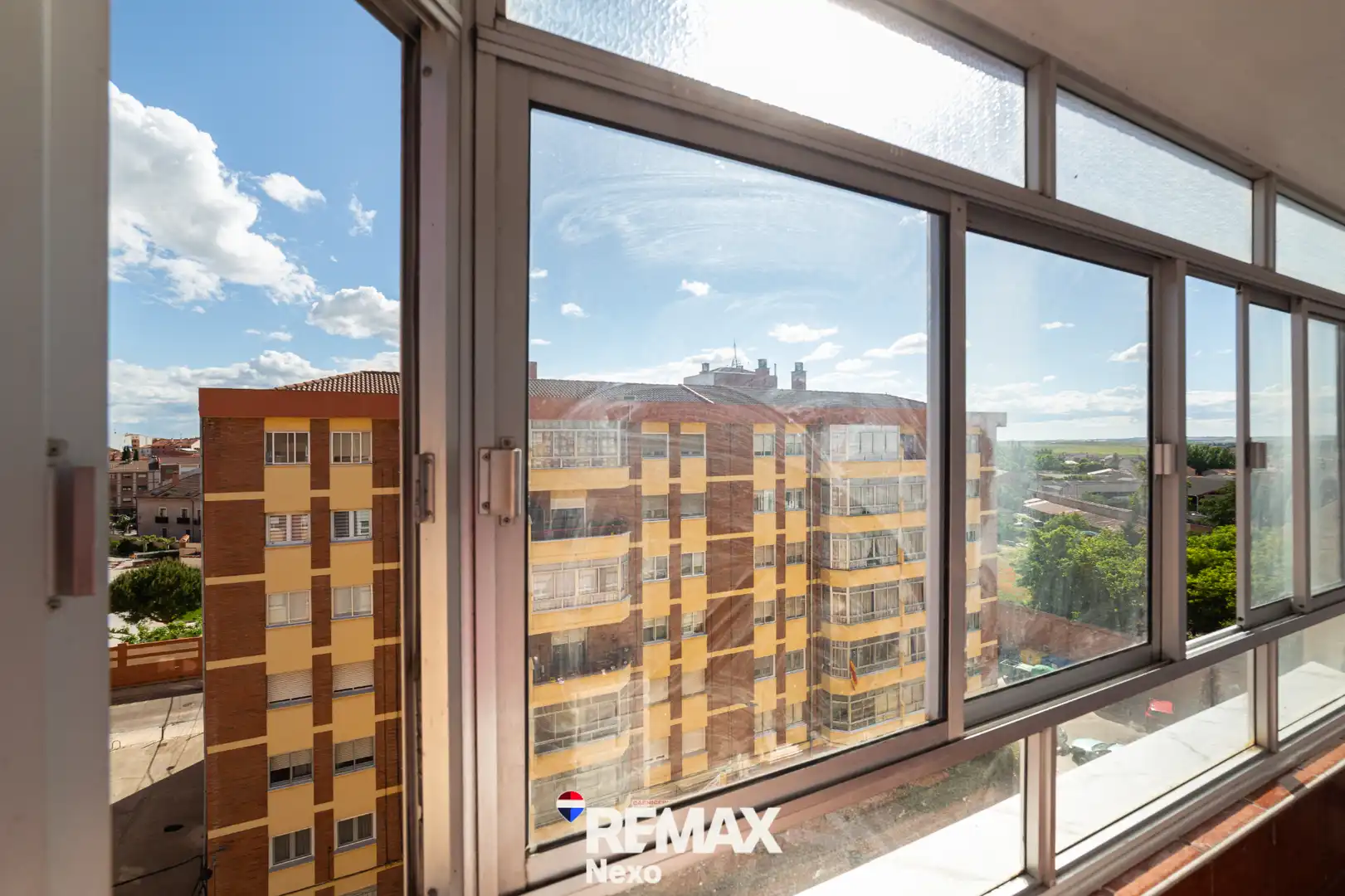 Vista exterior de Piso en venta en Medina del Campo con Calefacción, Horno y Balcón