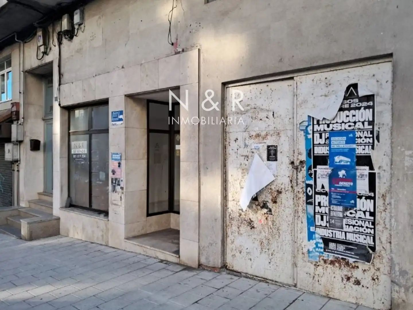 Locale commerciale in vendita a Rosalia Castro 31, imagen 7