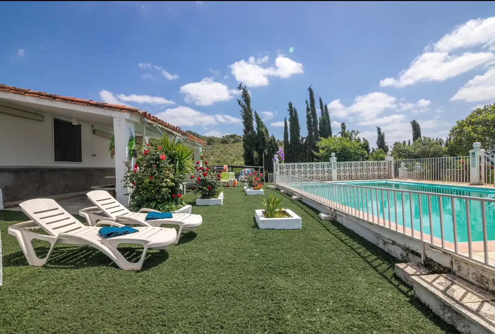 Piscina de Casa o chalet en venta en Aroche con Aire acondicionado, Jardín privado y Terraza