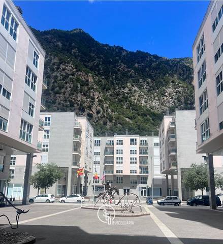 Piso en Venta en Santa Coloma