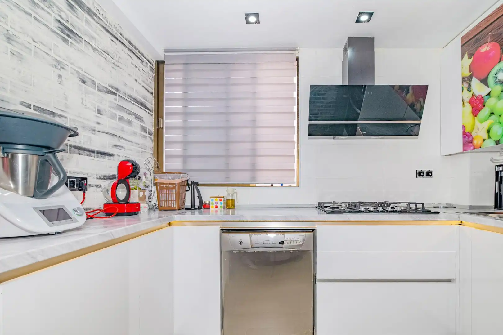 Casa con terraza en venta en Calle MANILA, imagen 14