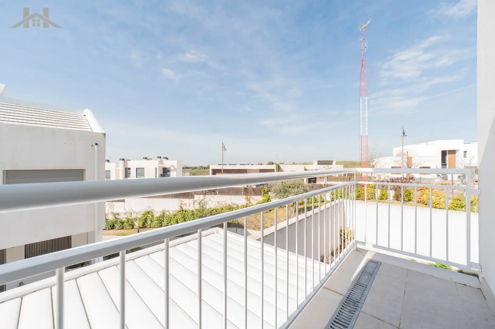 Terraza de Casa adosada en venta en Villaviciosa de Odón con Aire acondicionado, Calefacción y Jardín privado