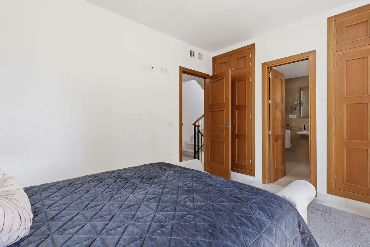 Reihenhaus mit Pool zum Verkauf in Estepona,Centro,Avenida Juan Carlos I, imagen 42