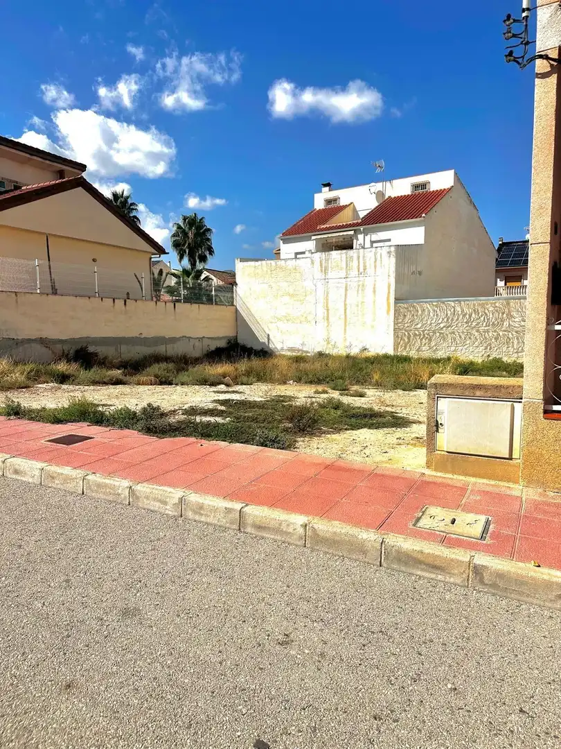 Terrenys i solars en venda a Calle ALCAZABA, imagen 3