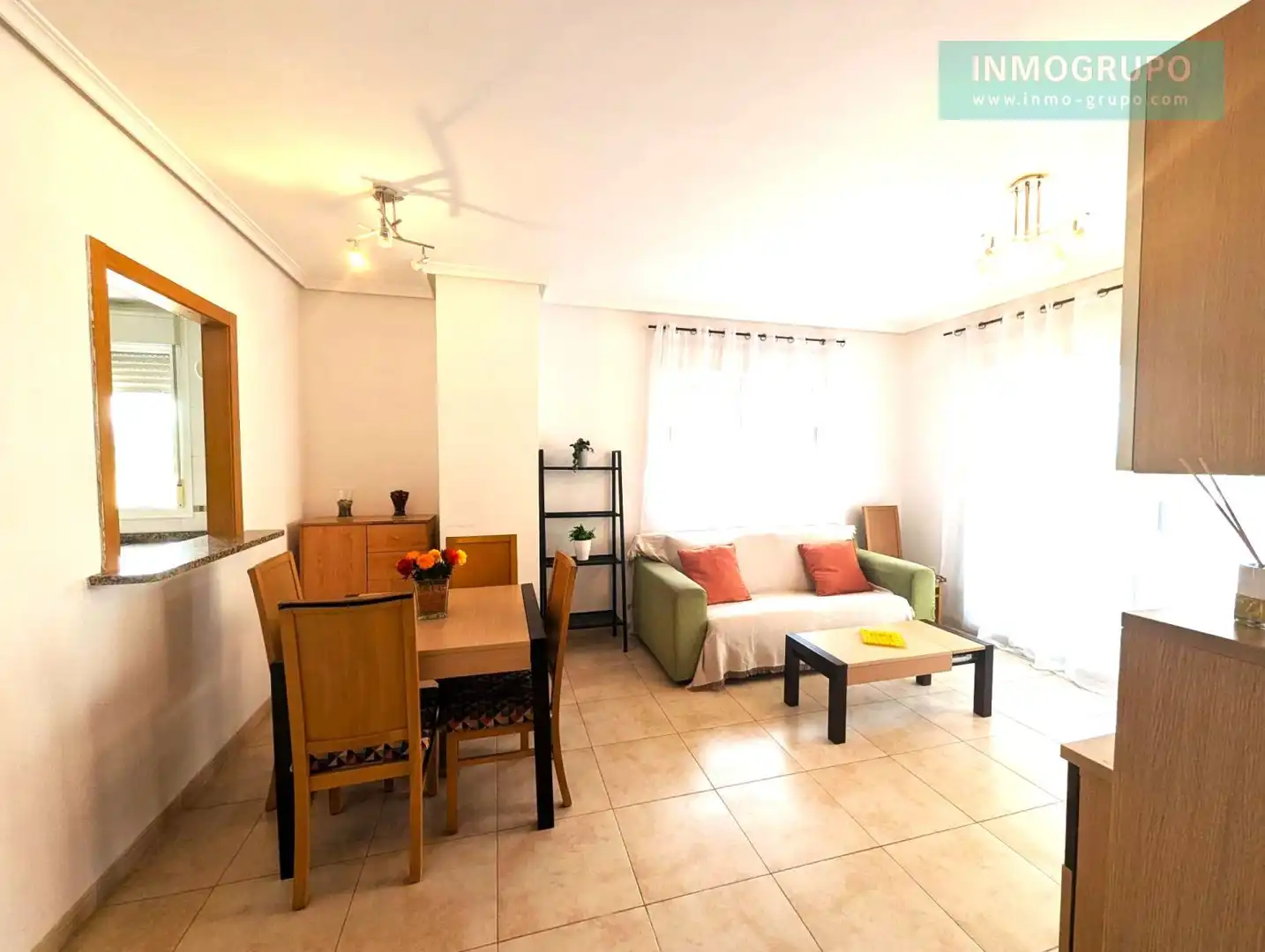 Sala de estar de Apartamento en venta en Oropesa del Mar / Orpesa con Aire acondicionado, Calefacción y Terraza