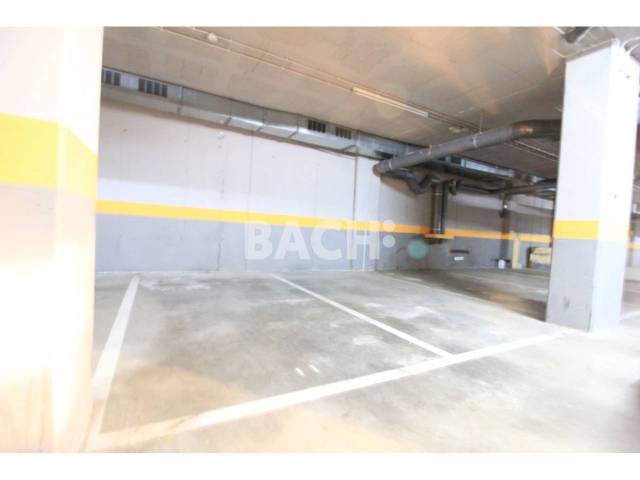 Garaje en Alquiler en Calle menendez i pelayo, 6 en Estadi - Santa Anna