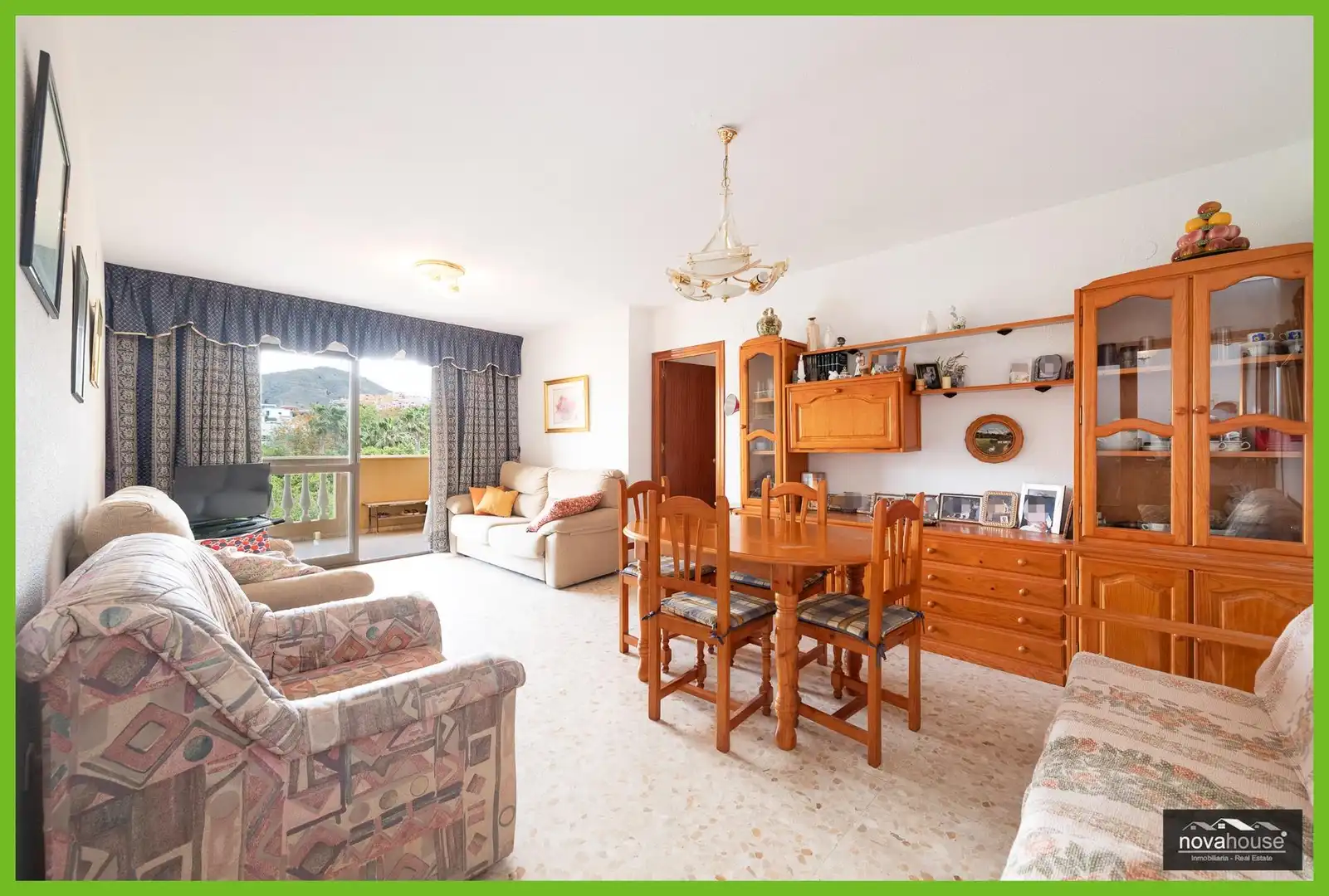 Wohnzimmer von Wohnung zum Verkauf in Rincón de la Victoria mit Terrasse, Abstellraum und Balkon