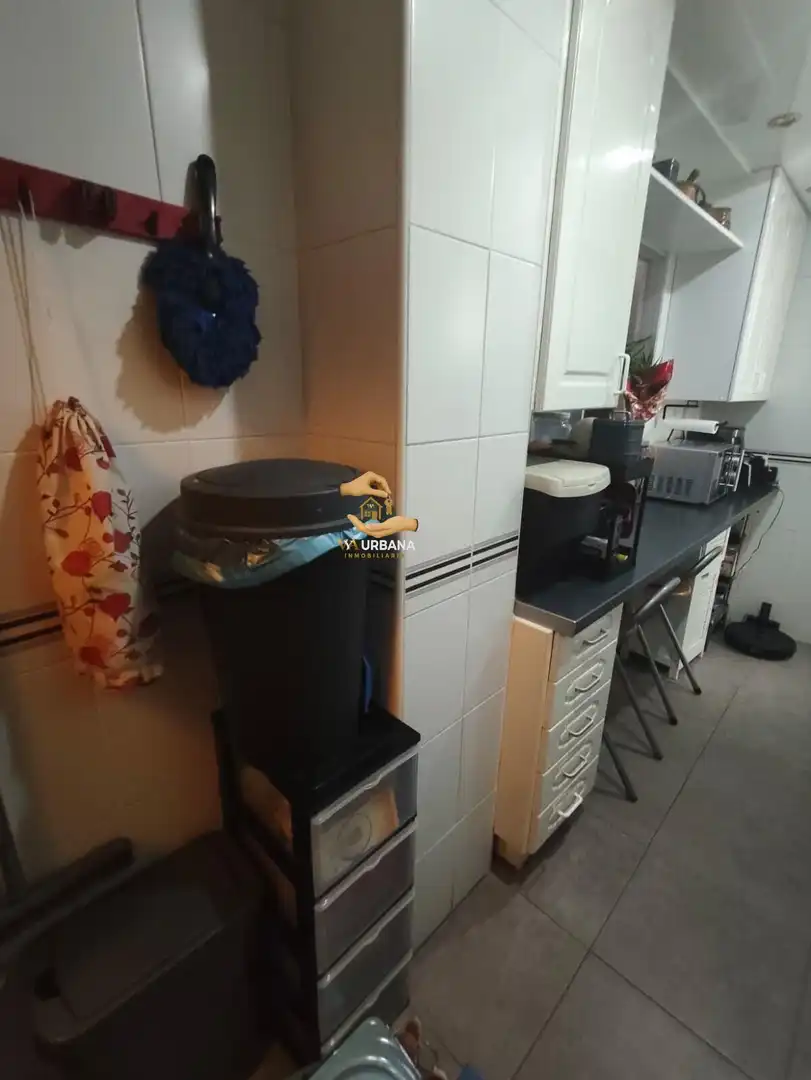 Cuina de Pis en venda en Salamanca amb Calefacció i Moblat