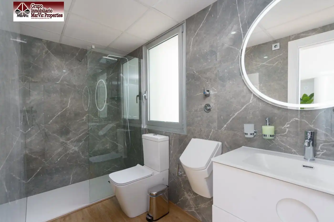 Baño de Casa adosada en venta en Altea con Aire acondicionado, Calefacción y Terraza
