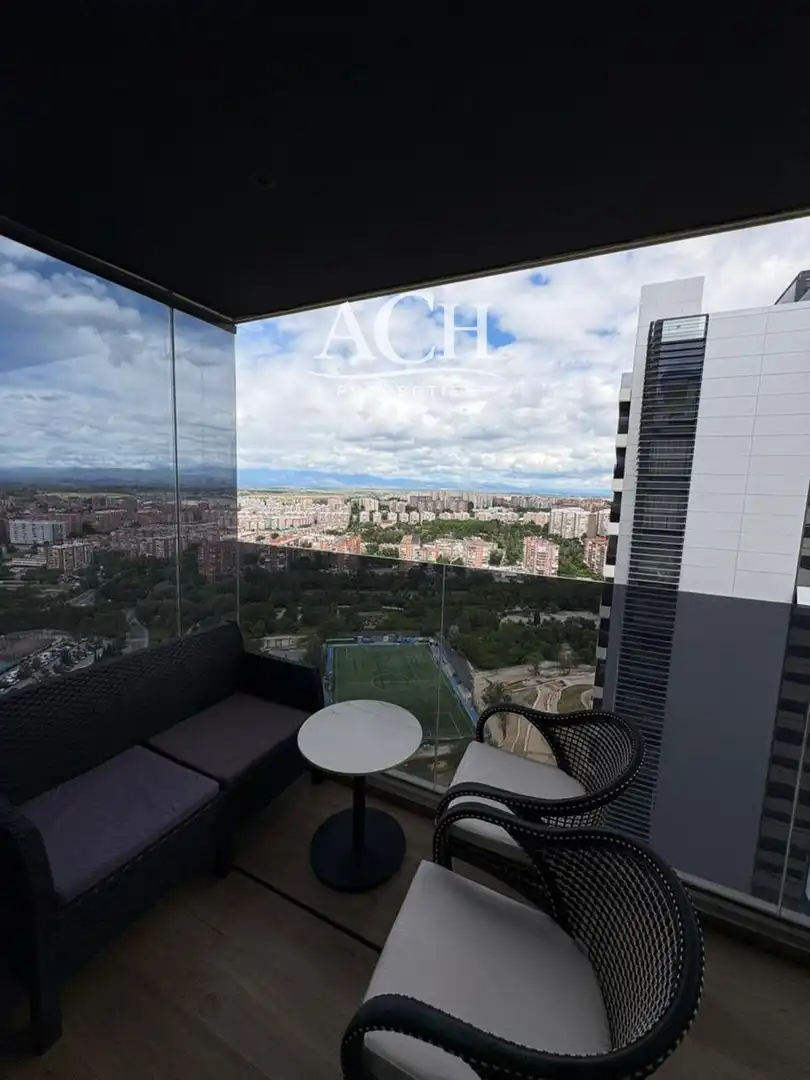 Terrassa de Pis de lloguer en Madrid amb Aire condicionat, Calefacció i Parquet