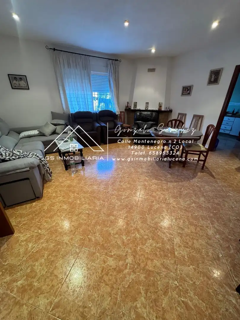 Casa rústica en venta en Cabra