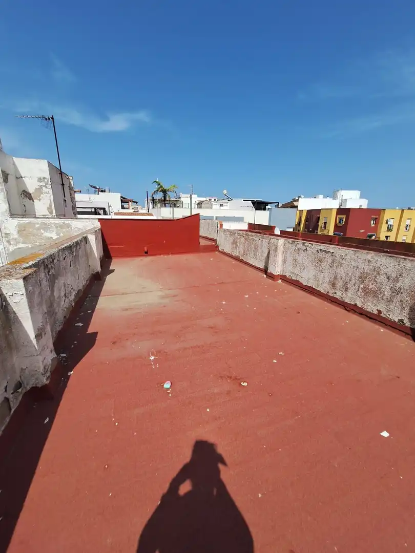 Terrace of Houses for sale in La Línea de la Concepción  with Terrace, Furnished and Alarm