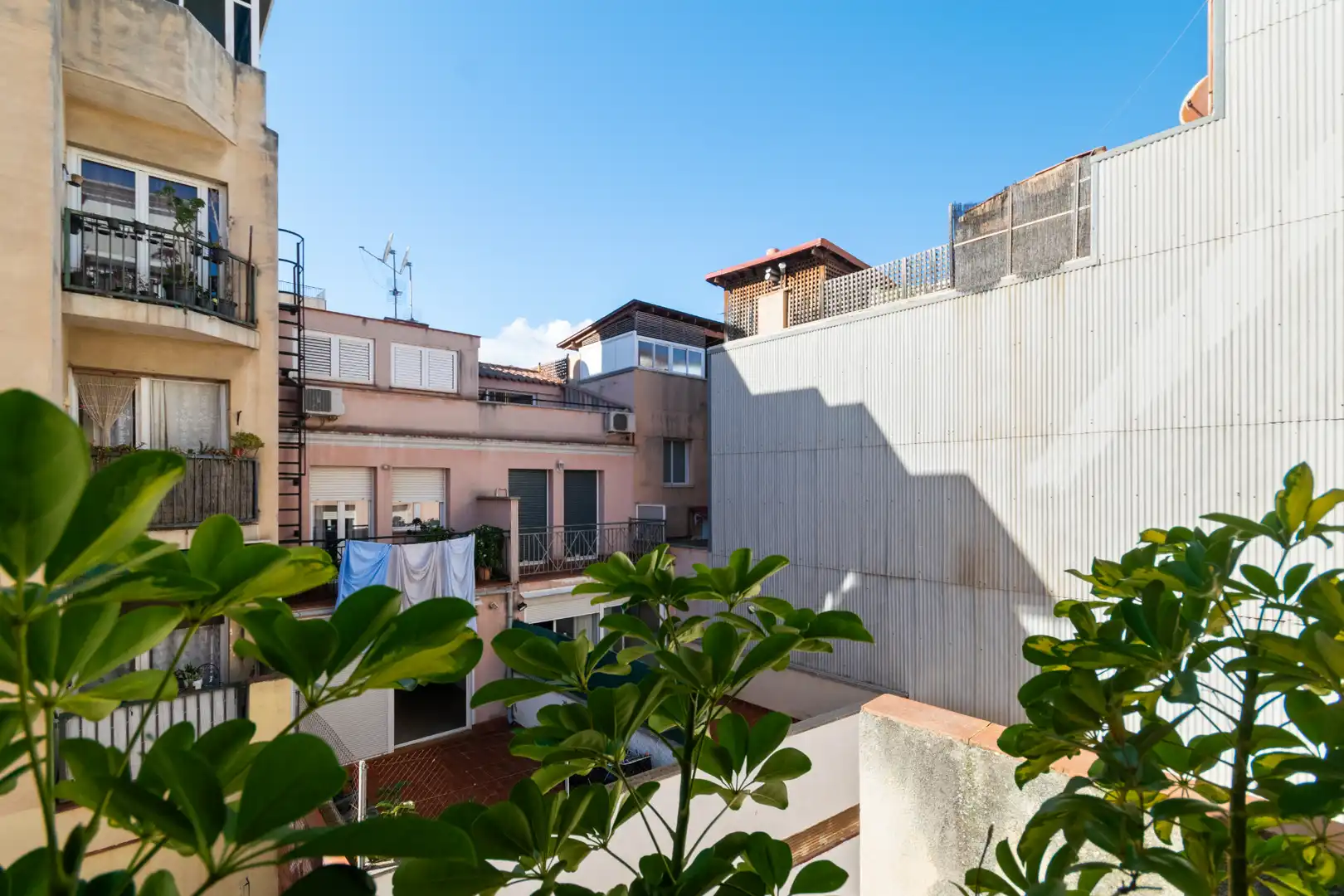 Exterior view of Flat for sale in Barcelona  with Heating, Terrace and Balcony