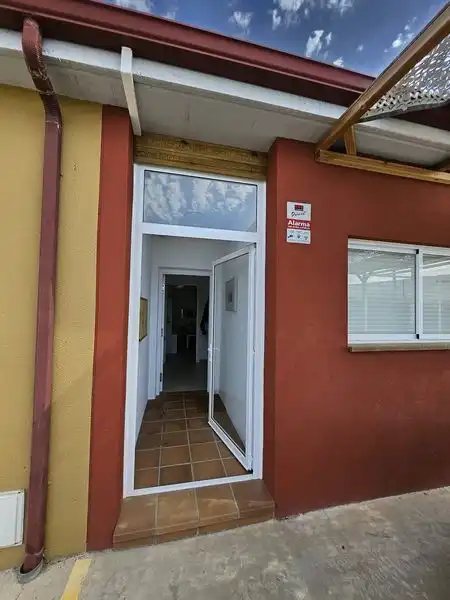 Casa adosada en venta en Peralta / Azkoien con Aire acondicionado, Calefacción y Jardín privado